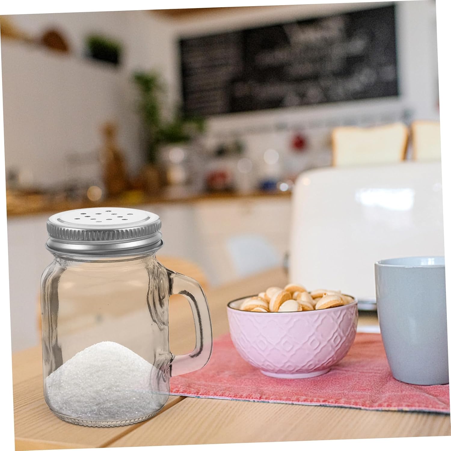 ULTECHNOVO 2Pcs Glass Seasoning Bottles Small Spice Jars Salt Pepper Shakers for Kitchen and Outdoor Use Clear Dispensers Easy to Hold and Sprinkle