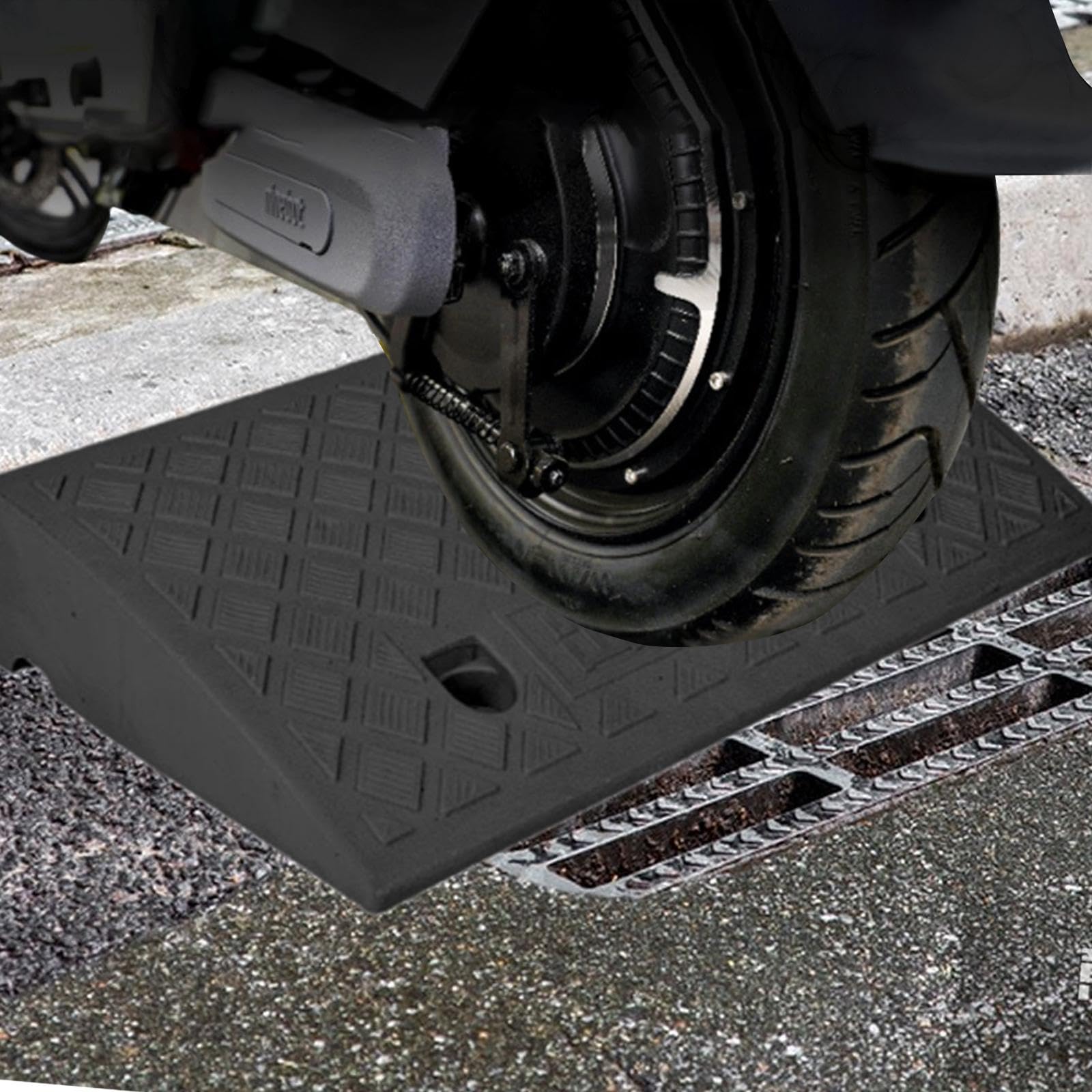 MagiDeal Rampa per marciapiede, soglia, rampa, versatile, per uso interno, robusta, antiscivolo, per auto, tosaerba, marciapiedi, Altezza 10 Cm