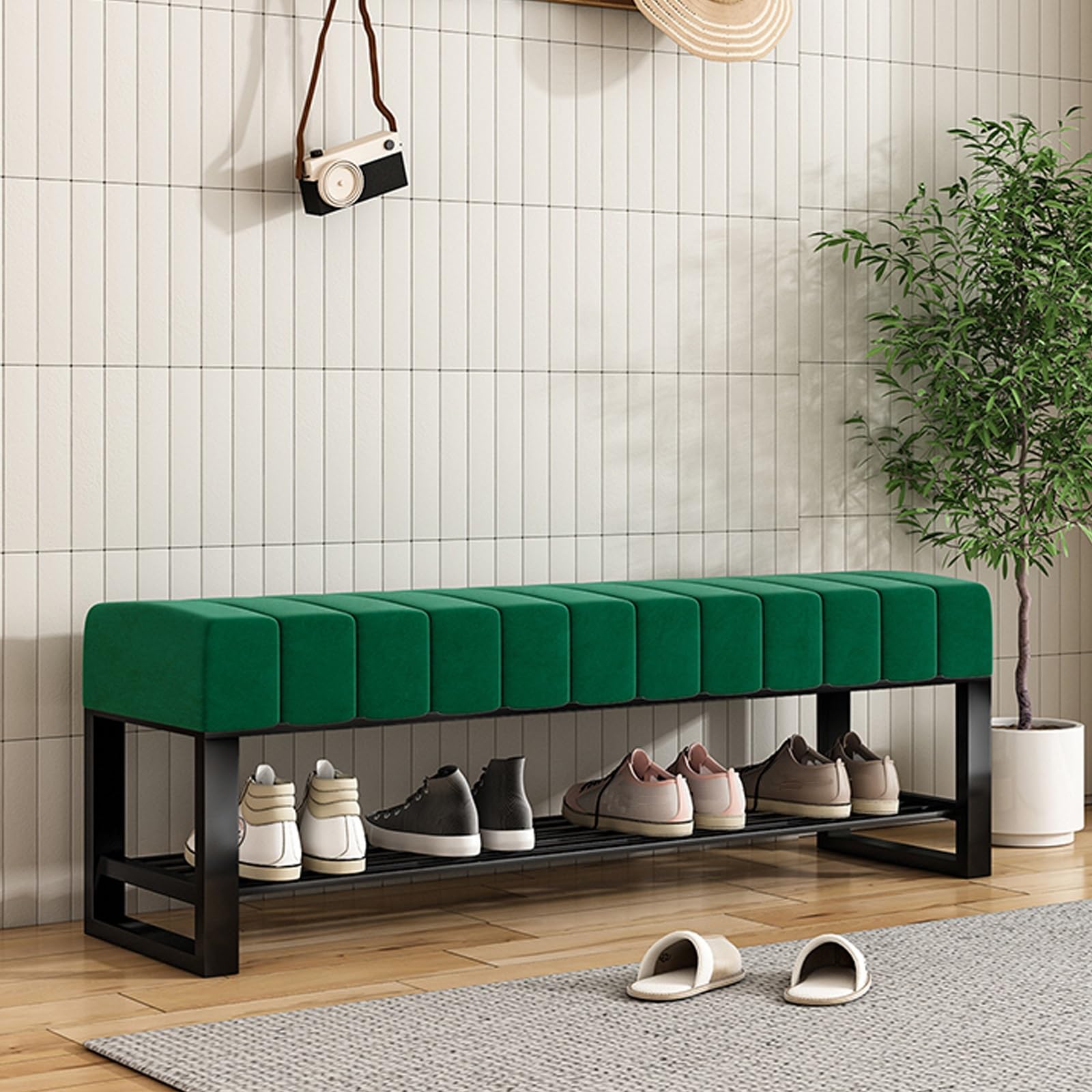 Banc à chaussures en velours vert haut de gamme avec assise rembourrée