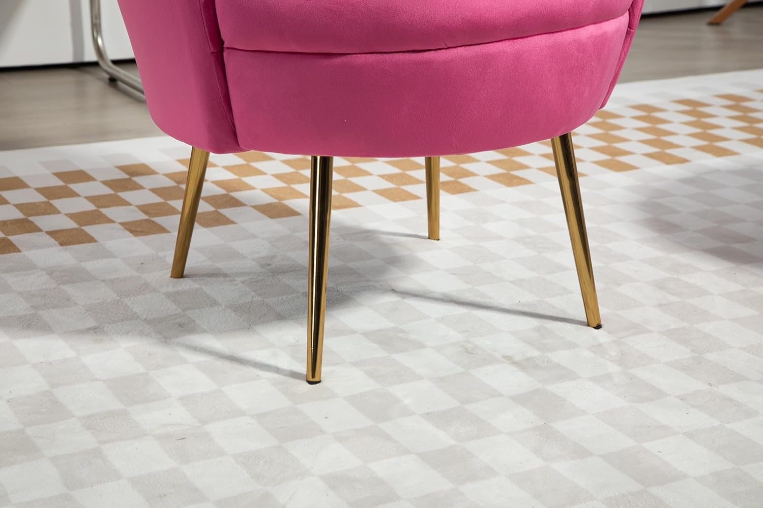 ZOBIDO Modern Accent Velvet Chairs Comfy Upholstered Vanity Chairs for Bedroom Armchair Dining Chairs with Golden Metal Legs Desk Chair Makeup Chairs for Living Room （Rose Pink）