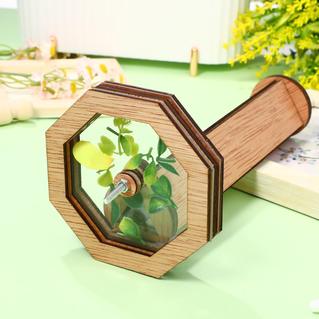 Selbstgemacht Holz Kaleidoskop Satz für Drehbares Kaleidoskop mit Großer Linse und Deckel zum Befüllen Kreatives Lernspielzeug für Geburtstage und Draußen