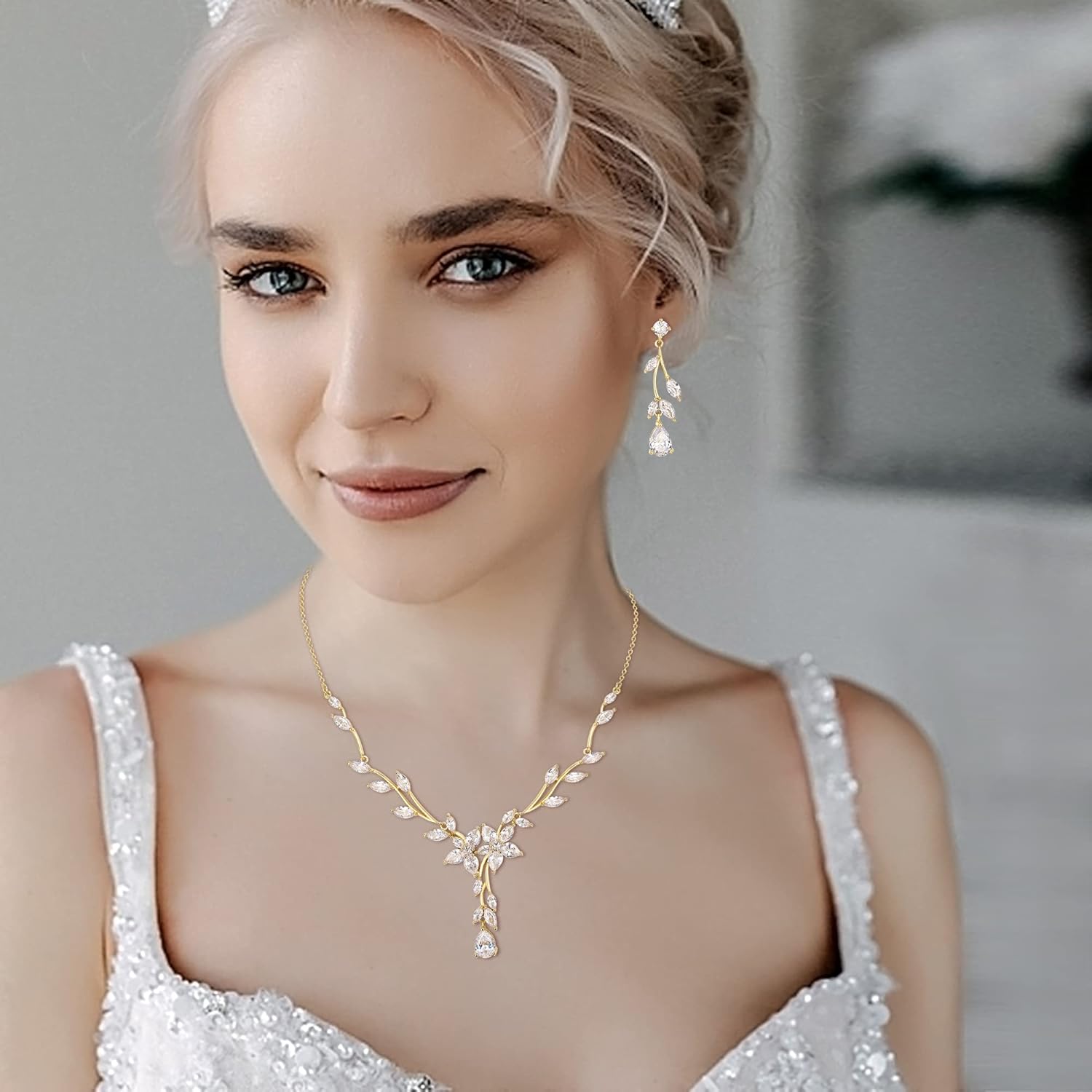EVER FAITH Cubic Zirconia Bridal Jewelry for Bride Bridesmaid, Elegant Leaf Flower Wedding Prom Necklace Dangle Earrings Set for Women