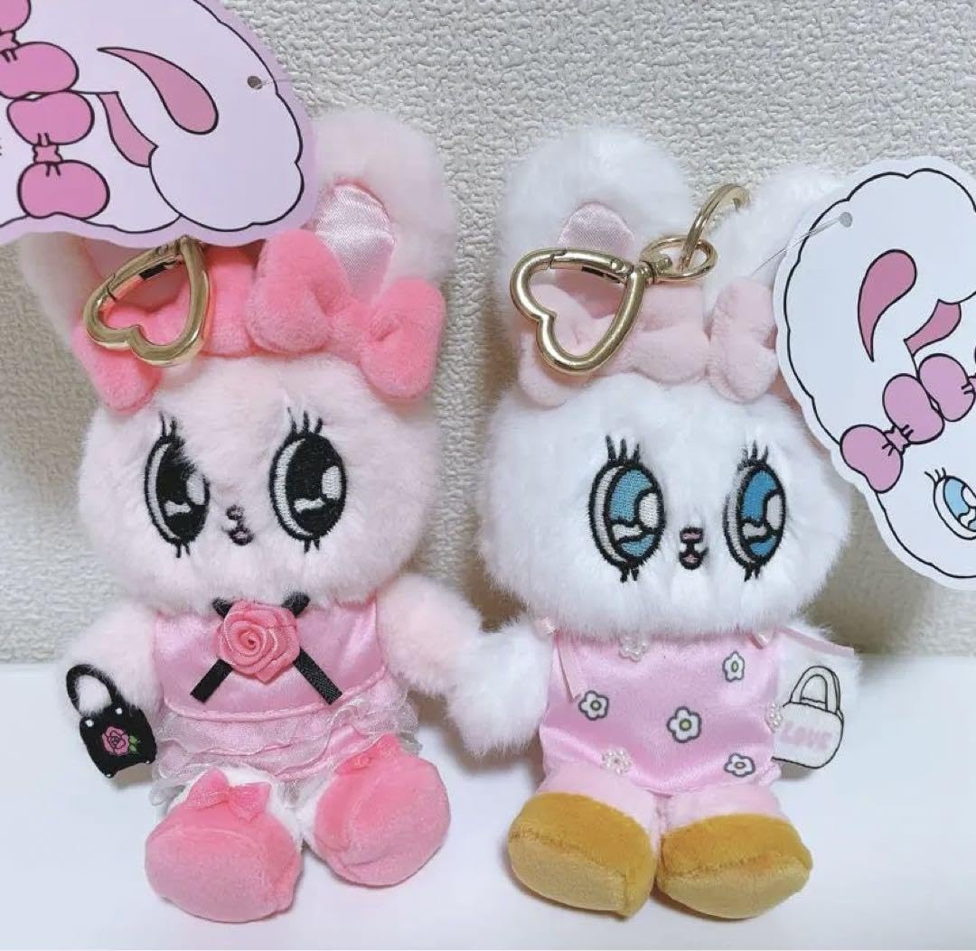 【プレミア】エスターバニー♡おでかけマスコットセットです^_^ プレミア】エスターバニー♡おでかけマスコットセットです^_^