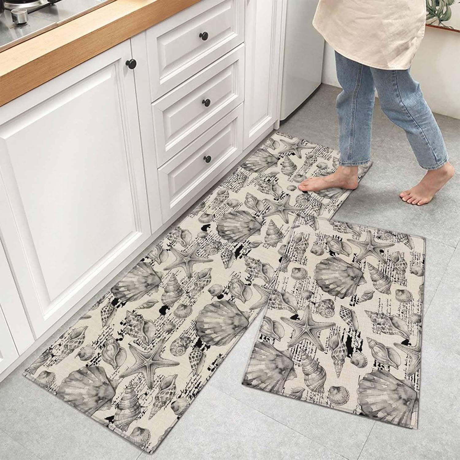 Kitchen Mats for Floor Summer Ocean Shell Starfish Washable Non Slip Kitchen Rugs 2PCS, Retro Farmhouse Beige Absorbent Standing Mats for Sink Bathroom Office Living Room 15.7x23.6in+15.7x47.2in