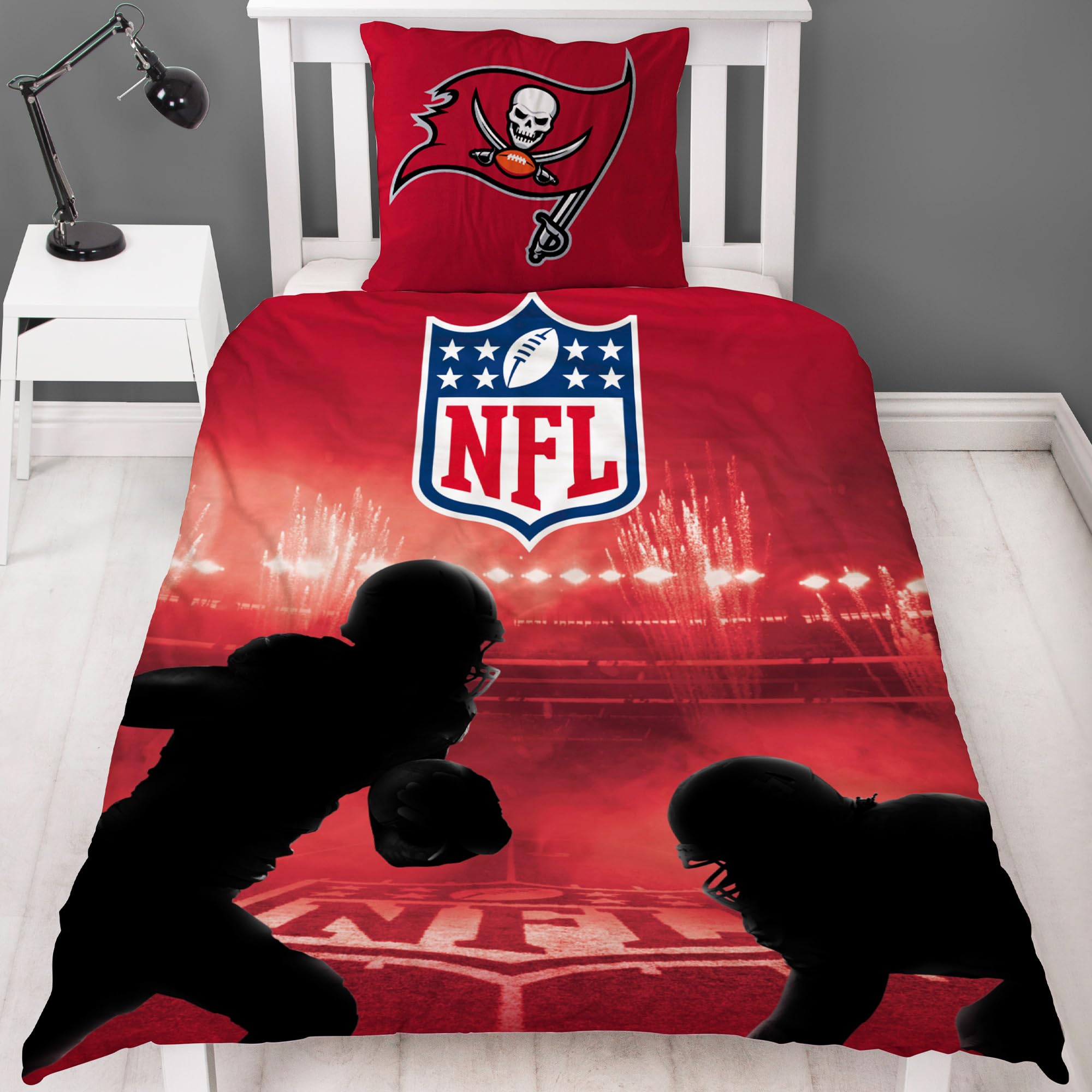 NFL Bettwäsche Tampa Bay Buccaneers 135 x 200 cm + 80 x 80 cm 100% Baumwolle Renforcé-Linon-Qualität mit Reißverschluss American Football Fan Super Bowl Captain Fear Wende-Bezug deutsche Größe