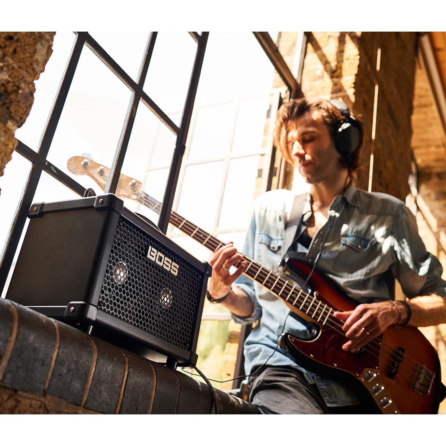 Boss Dual Cube Bass LX Bass-Verstärker mit BT-Dual Bluetooth Adapter und keepdrum Kabel