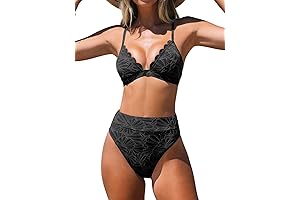 CUPSHE Women's Two-Piece Scalloped Swimsuit with V-Neck