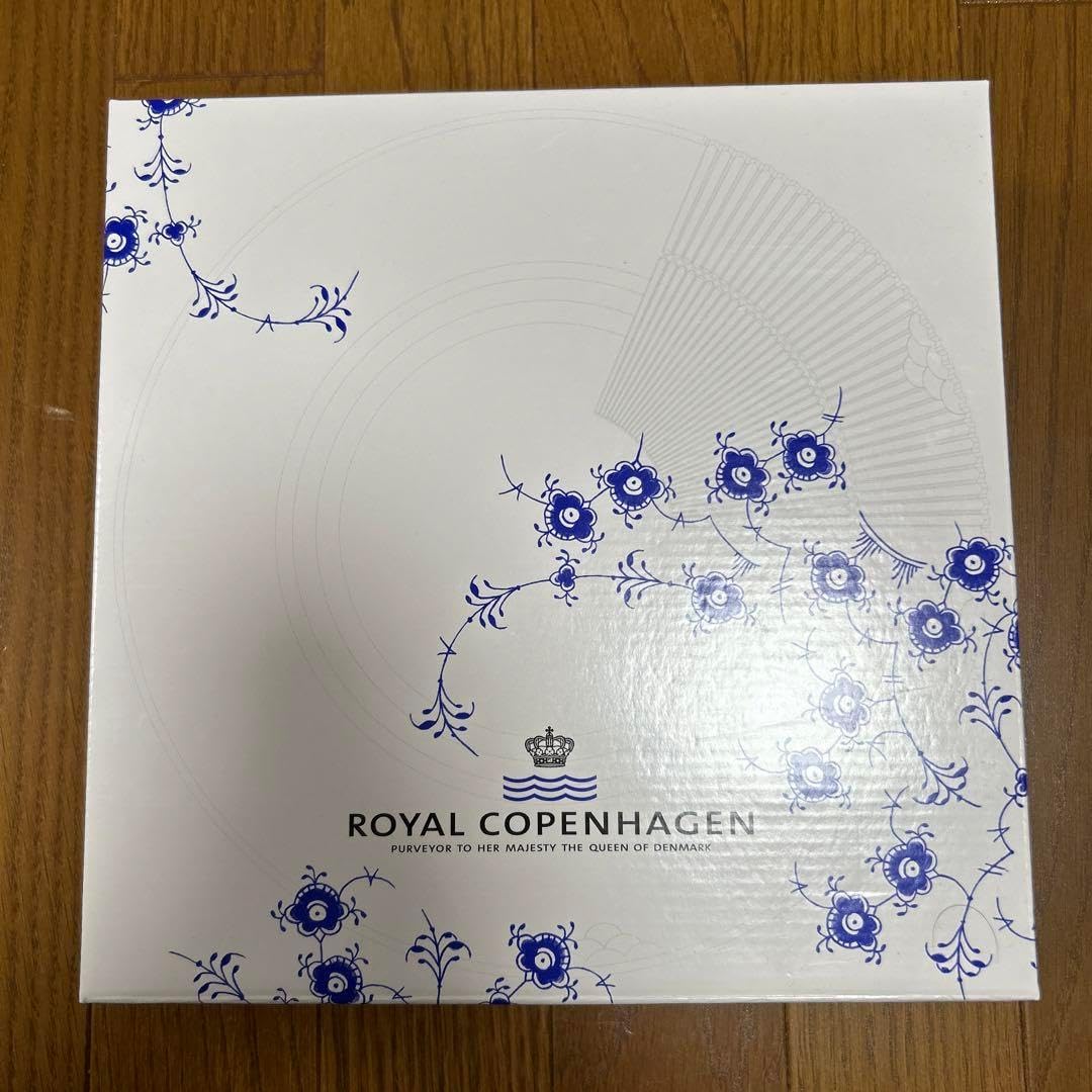 今川教子 灯り 日本画 8号変 今川 教子 | 村越画廊の取扱作家詳細