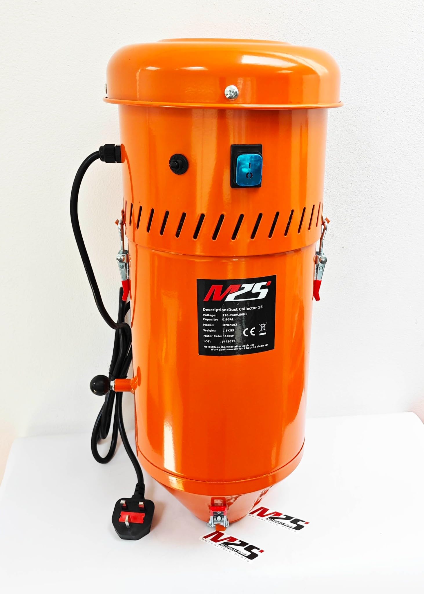 M2S Dust Collector Dust Extractor 1100W 0.8 Gallon for Sand Blasting Cabinet, Industrial Dust Extractor