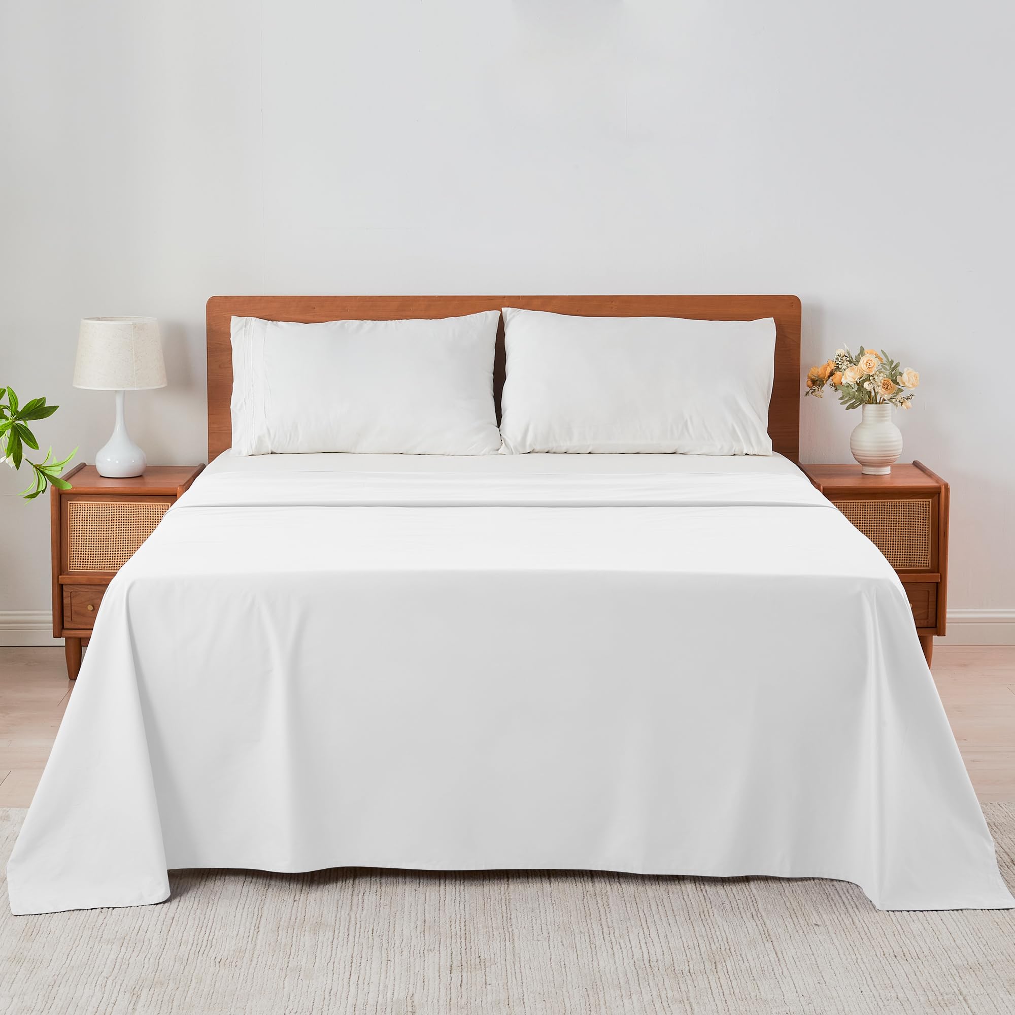 Sylvanora 100% Egyptian Cotton Flat Sheet King Size - Premium Bed Sheets, Breathable & Fade Resistant Hotel Quality (270x298cm, White)