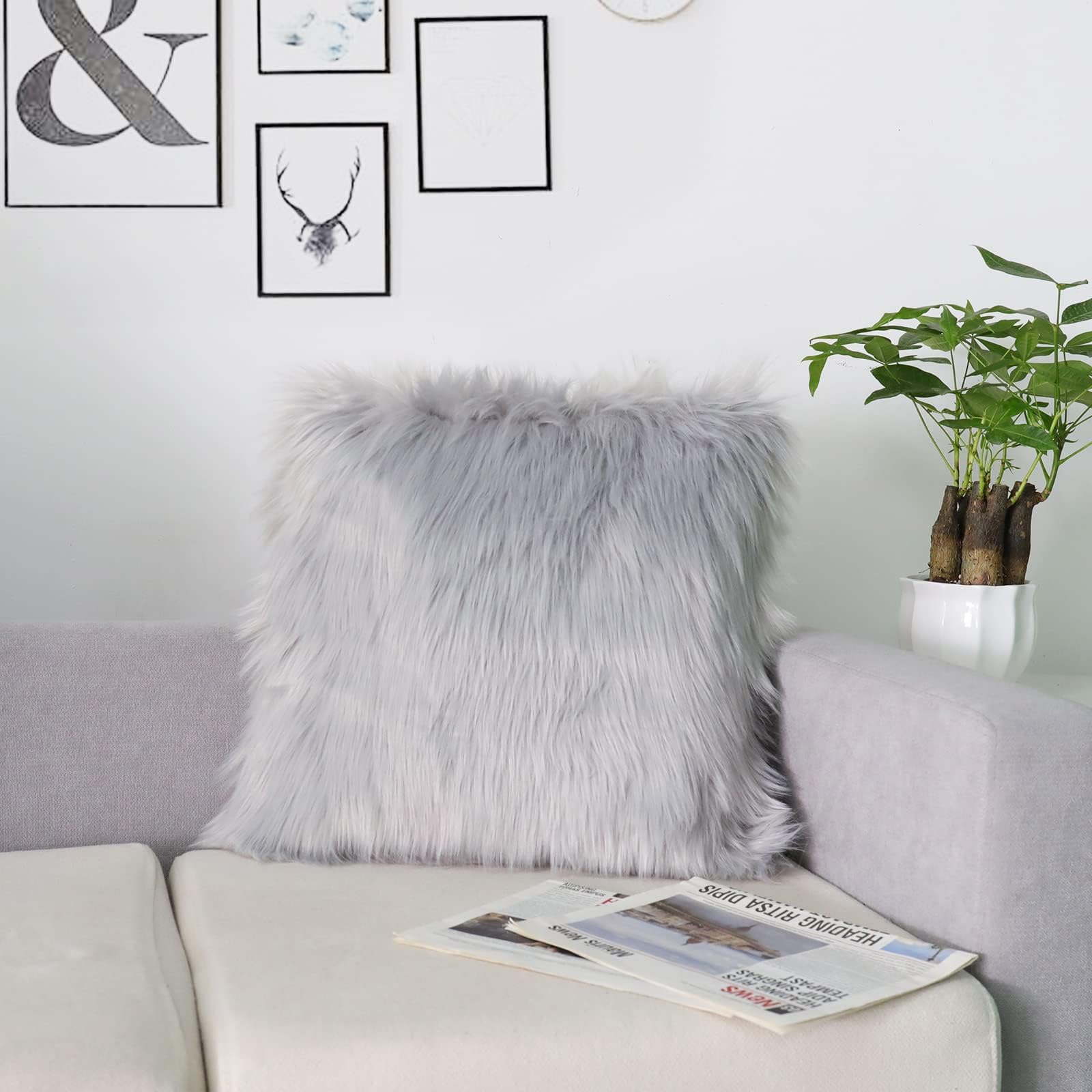 Faux Fur Cushion Covers, Deluxe Home Decorative Super Soft Plush Mongolian Faux Fur Throw Pillow Cover Cushion Case (gray, 18 x 18Inch)