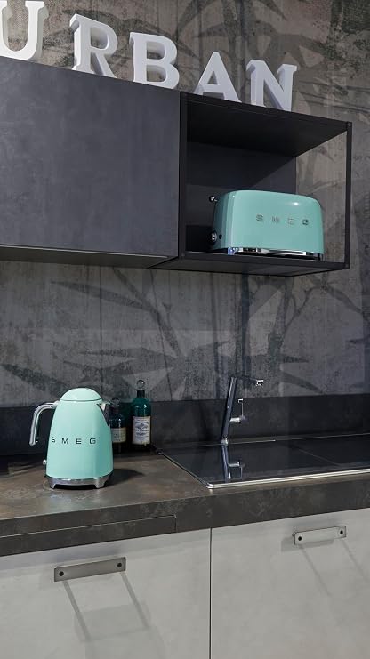 SMEG 4 Slice Toaster TSF02, Long Slot Toaster with Wide Slots for Bagels & Artisan Bread, Retro Stainless Steel, 6 Browning Levels, Defrost Reheat Bagel Functions, 1400W - (Pastel Green)