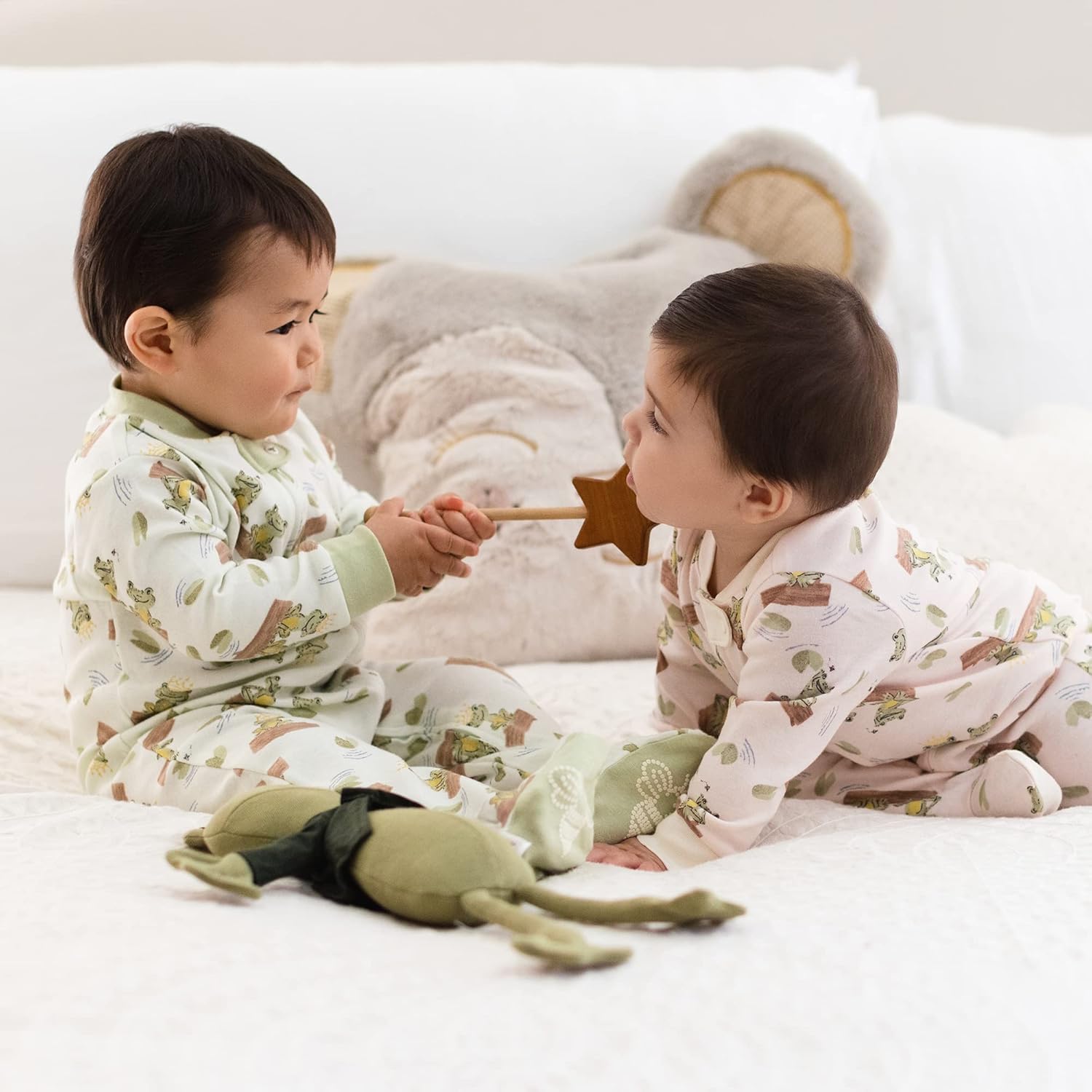 Miniatura 4 de Burts Bees Baby - Pijama de una pieza de 100 algodón orgánico con cremallera frontal mameluco de bebé para dormir