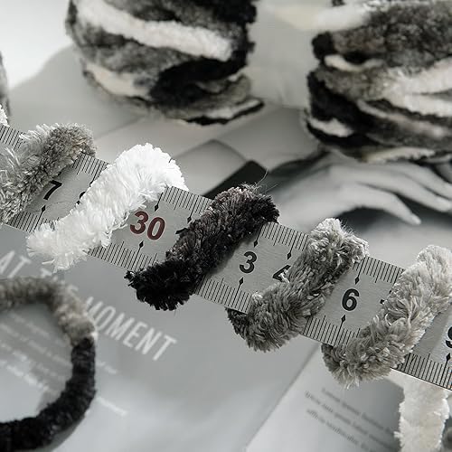 Miniatura 4 de HOMBYS Hilo de terciopelo grueso, hilo de felpilla súper voluminoso para tejer, hilo grueso de felpa esponjosa para ganchillo, hilo suave rojo vino,