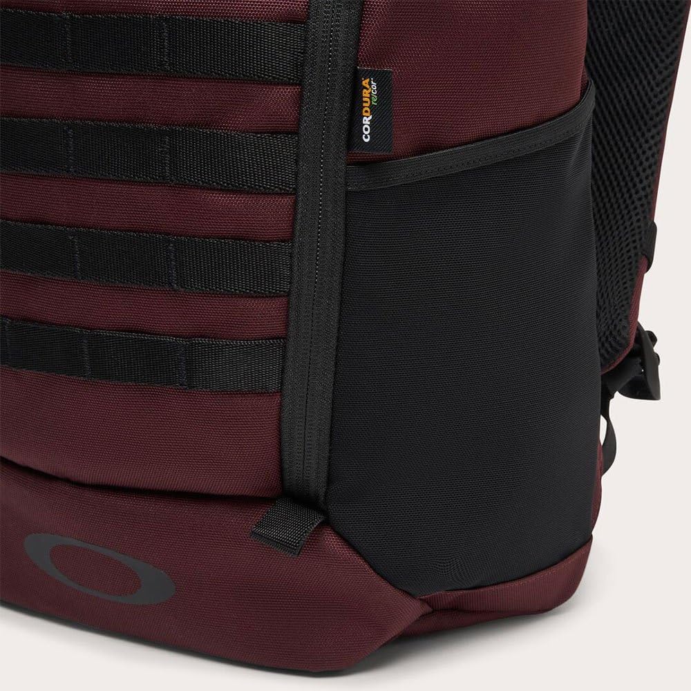 Oakley Unisex Urban Path Recycled 25L Backpack, Grenache, One Size - Image 3