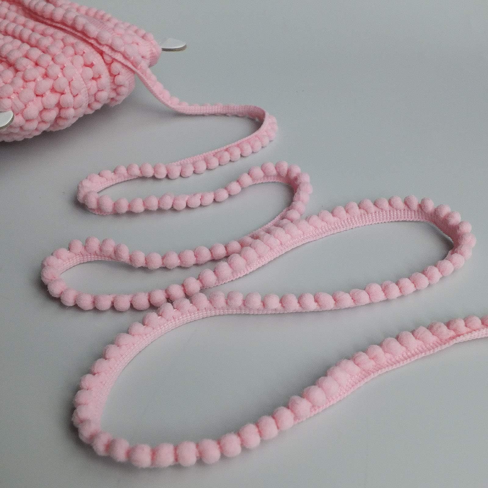 24yards Pom Pom Trim Random 0.39 to 0.59inch Ball Fringe Garland Ribbon Sewing Tassel Lace for DIY Clothes Dress Garment Accessories 2yards Per Piece