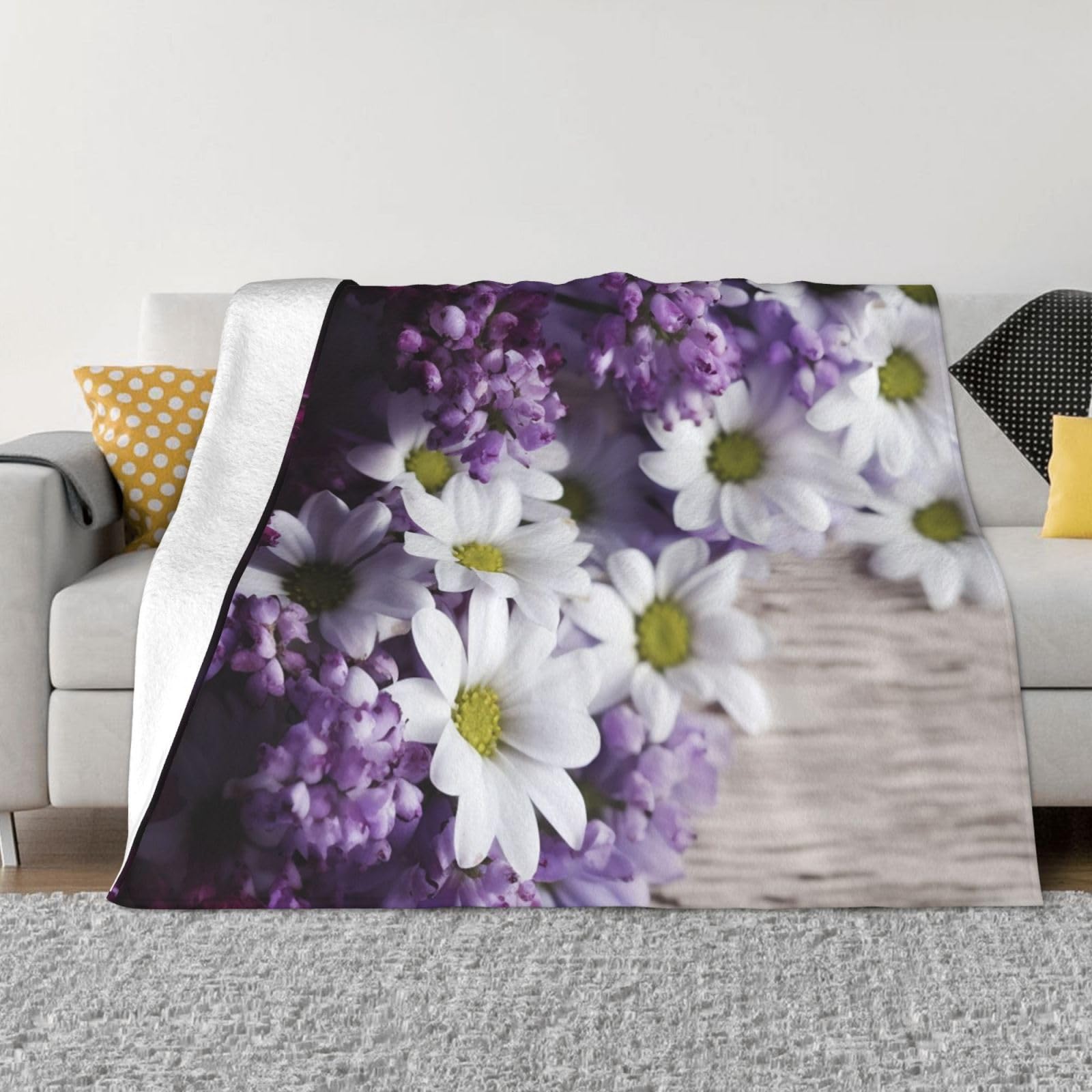 Couverture polaire motif fleurs violettes, le cadeau réconfortant idéal