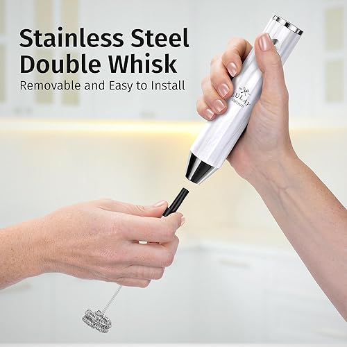 Vista 232 de Zulay Kitchen - Espumador de leche de mano con pilas AA Duracell: batidora de bebidas resistente para café, latte, capuchino y más, color aurora