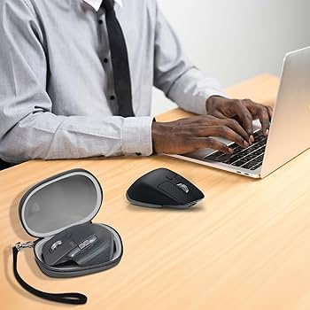 Logitech MX Master 3S マウス 本体＋専用ケース付き Amazon.com: Case Compatible with Logitech MX Master 3s