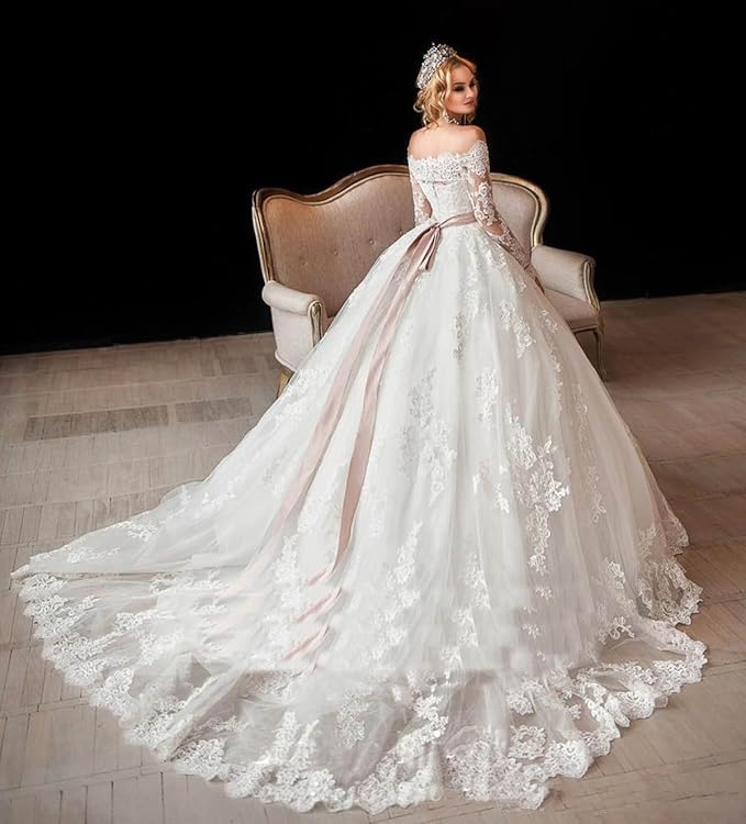 CoCogirls Luxus Jahrgang Lange Ärmel Spitze Brautkleider Winter Geschwollen  Ballkleid Brautkleid Kirche HochzeitsKleider Hochzeitskleid Gürtel :  Amazon.de: Bekleidung