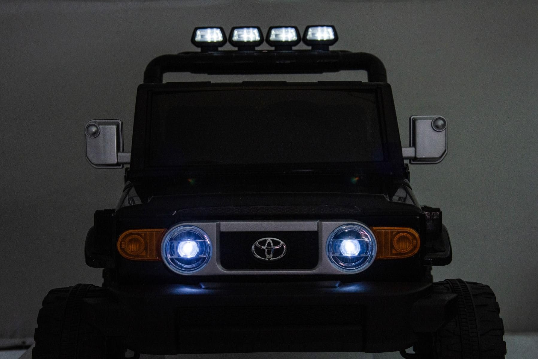 RIRICAR 4x4 Voiture électrique Enfants 2 Places Toyota FJ Cruiser XXL, sous Licence, Noir Sable, Batterie Lithium Portable, châssis surélevé, Deux sièges, Suspension arrière, lumières LED