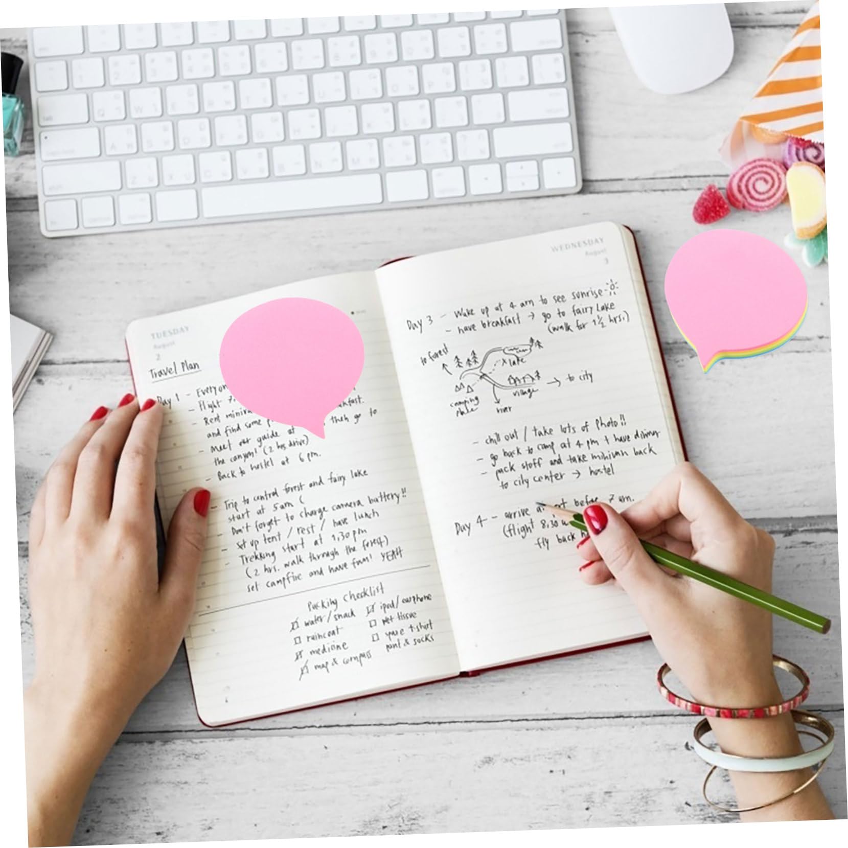 4 Piezas Notas Adhesivas Coloridas de Adhesión Pack de Libros de Notas para Oficina y Estudio para Pegar Superficies como Computadoras y Escritorios Material de Papelería Compacto