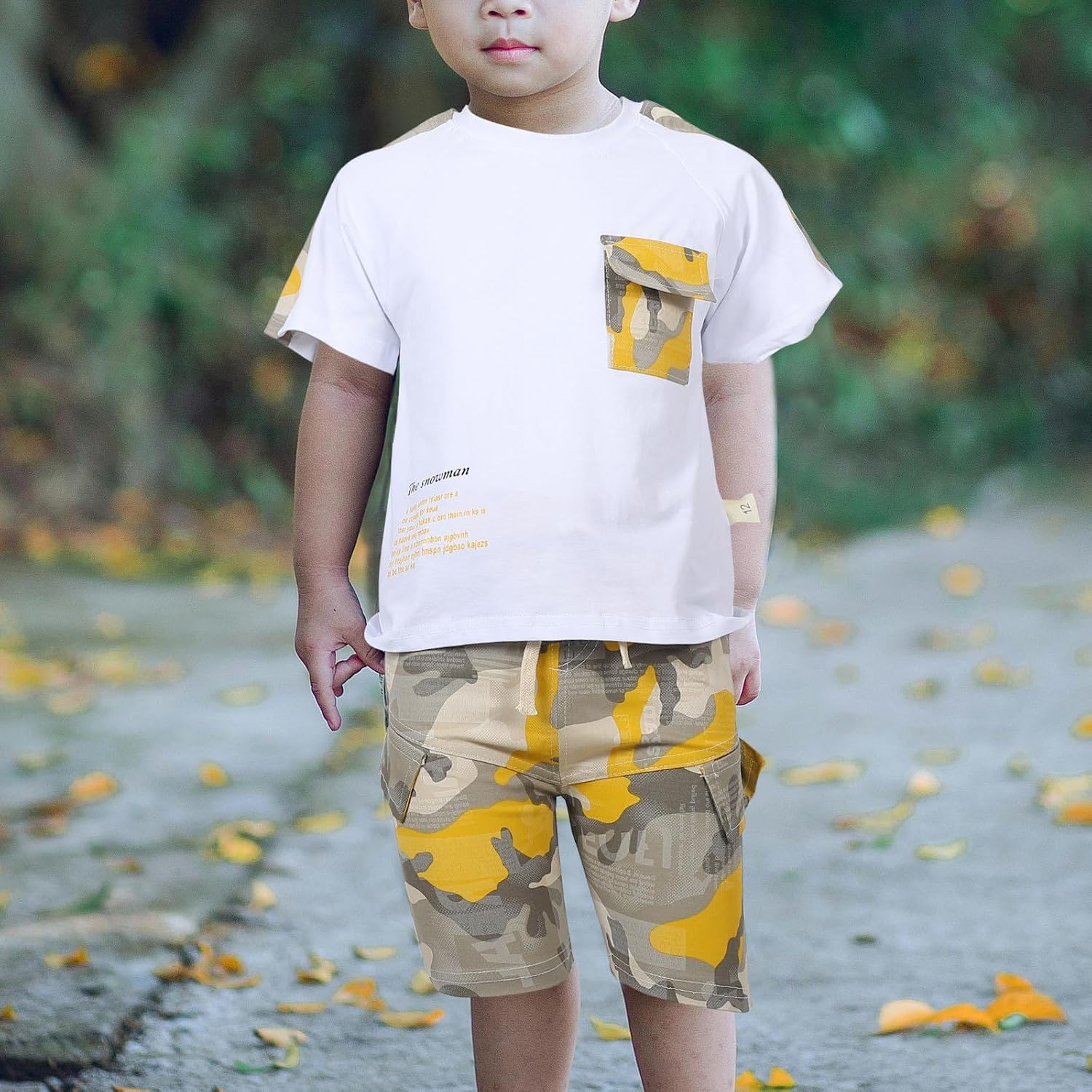 Boy Summer Clothes Set round Neck Short Sleeve T-shirt and Pants, Comfortable Fit, Breathable Polyester Fabric for Outdoors and Everyday Wear