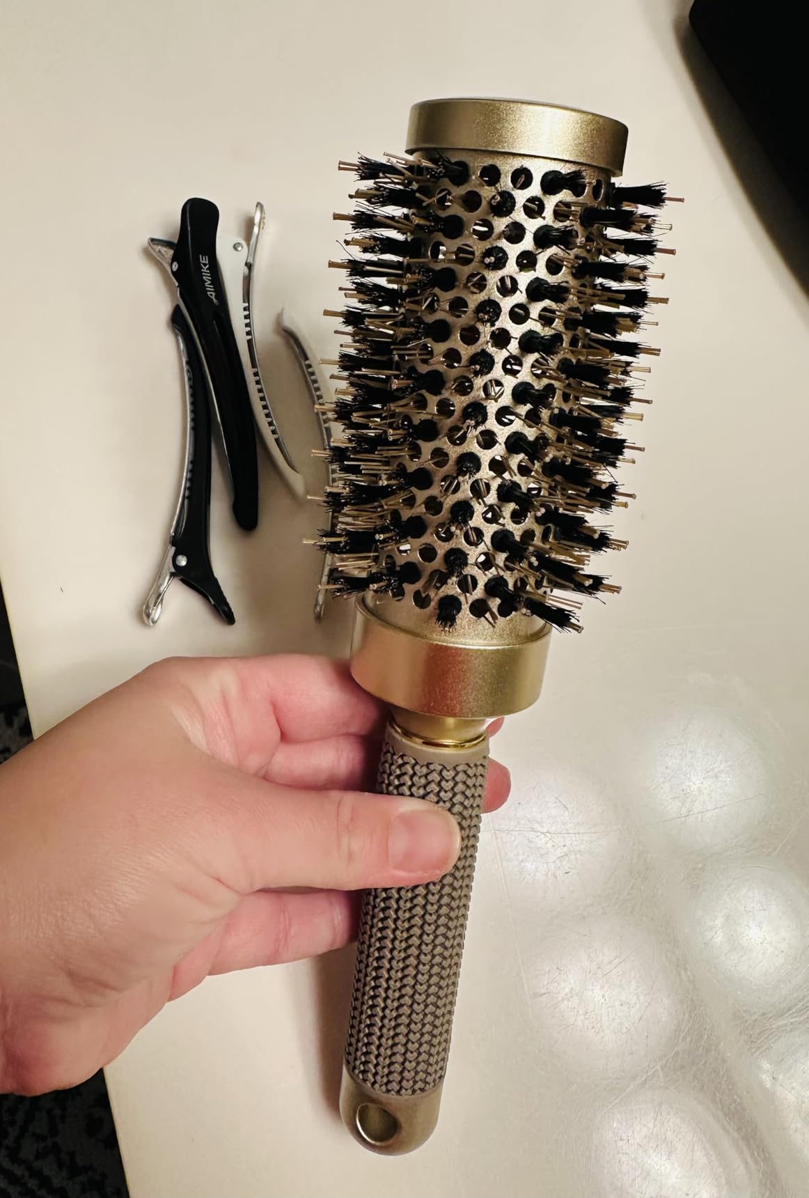 AIMIKE Round Brush for Blow Out, Medium Round Hair Brush Nano Thermal Ceramic & Ionic Tech, for Blow Drying & Styling, Curling and Shine - 2.9 inch Barrel w/Boar Bristles