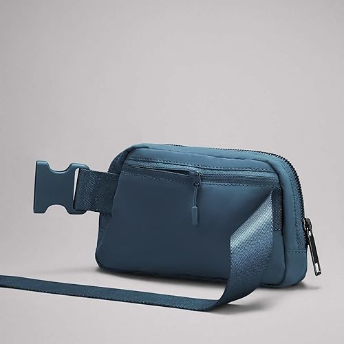 Miniatura 3 de Riñonera unisex con correa ajustable, impermeable, de sherpa, pequeña, bolsa cruzada para entrenamiento, correr, viajar, senderismo, Azul marino, 1L