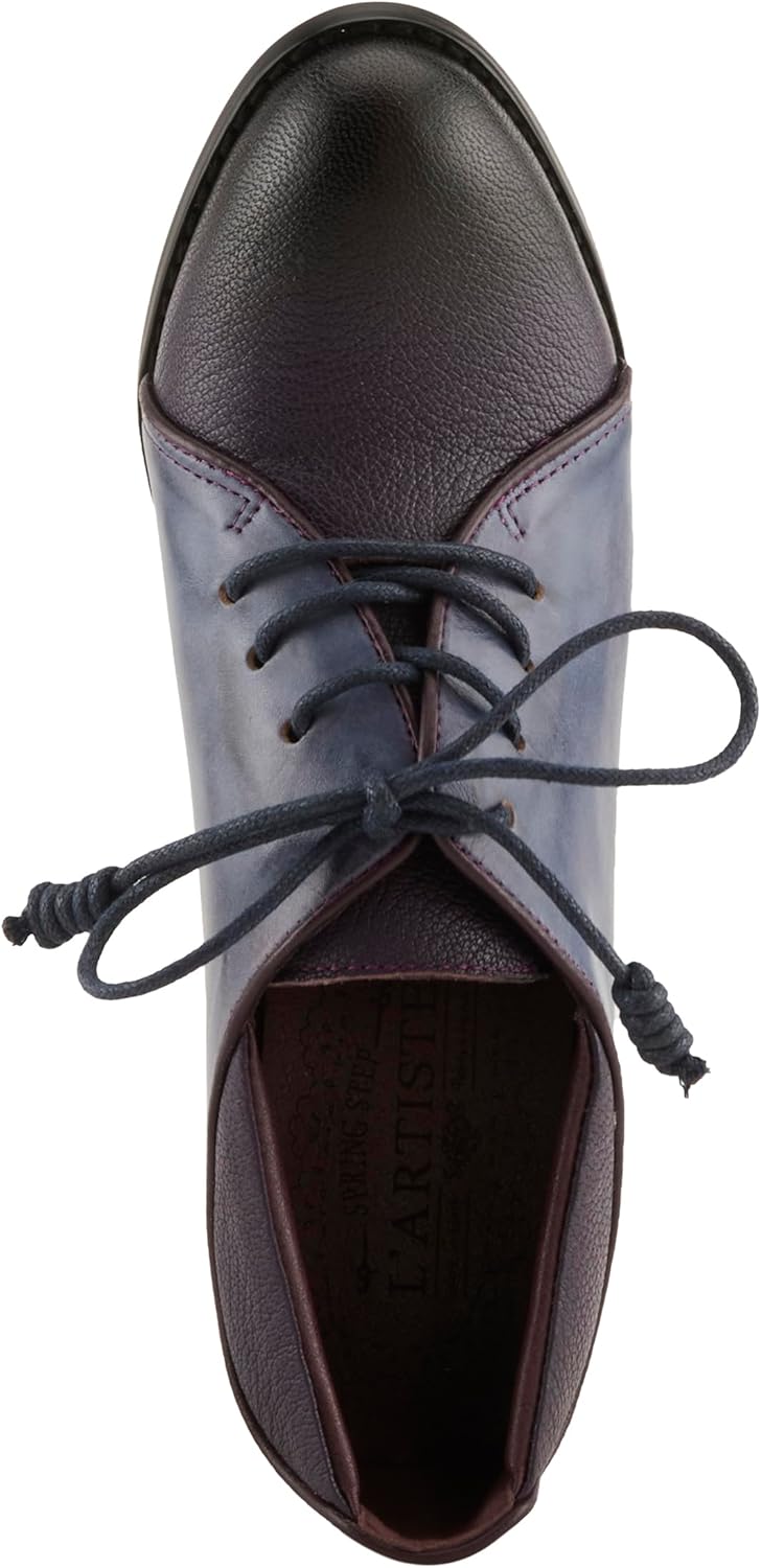 L'Artiste ALSEHI Baroque Leather Pump – Embossed Slip-On with Sculpted Mid Heel