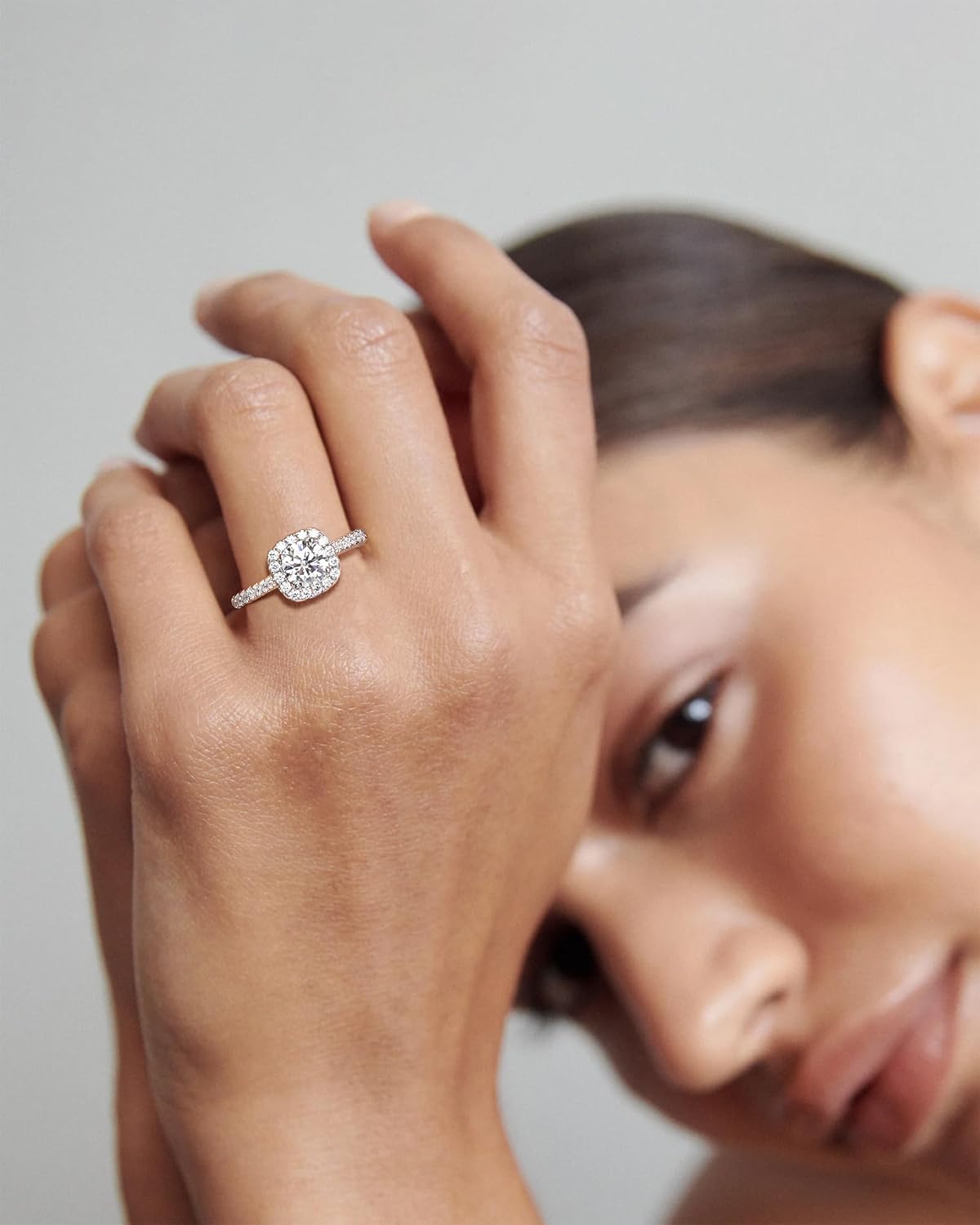 Halo Moissanite Engagement Rings for Women Halo Rings for Women Wedding Promise Ring 1.45CT D Color VVS1 Clarity Round Cut Moissanite Ring in Sterling Silver Plated with 18K White Gold - Image 6