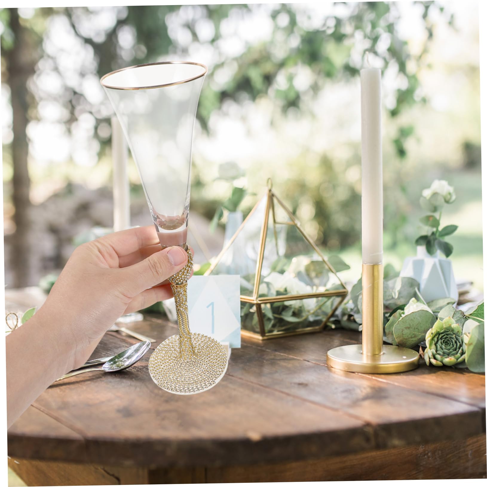 GALPADA Calice Elegante in Vetro, Stile Raffinato per Feste | Flute Alto per Cocktail e Vino, Scelta Pratica da Pulire, Costruzione Durevole per Uso Quotidiano