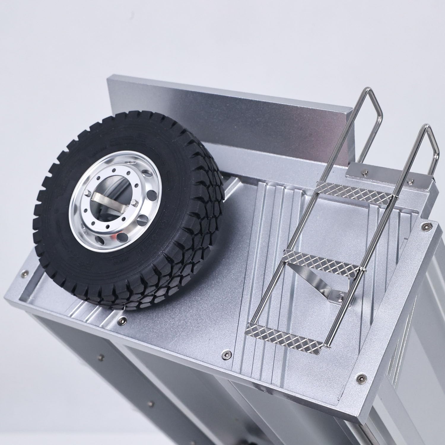 Kabolite K5703 - Carrello basculante elettrico radiocomandato 1/14, modello a 2 marce, sistema audio, caricabatteria
