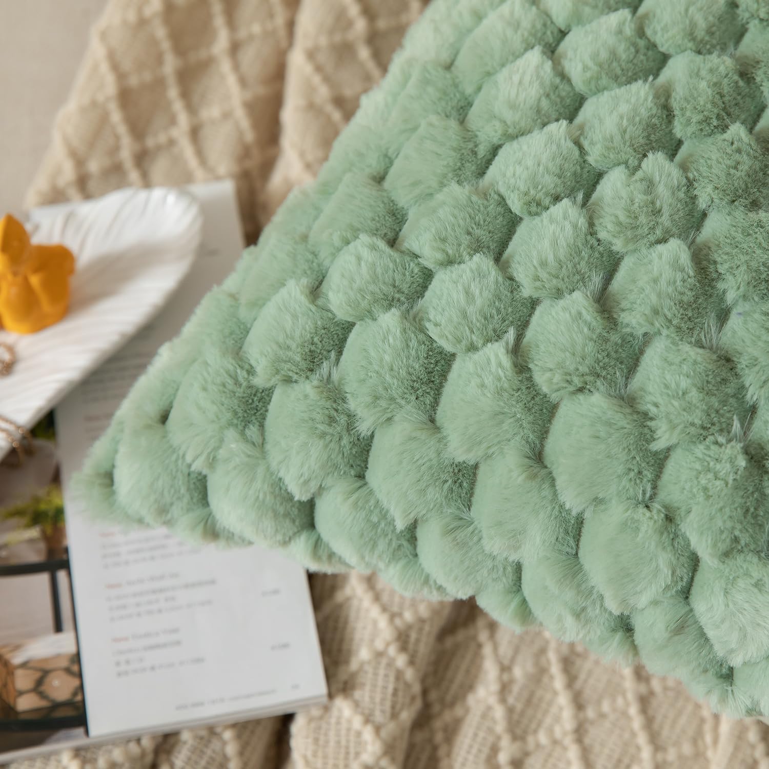 Mandioo Pack of 2 Sage Green Super Soft Plush Decorative Cushion Covers 26x26 inch 65x65 cm Wool Velvet Throw Pillow Covers cases Faux Fur fluffy Couch Sofa Bed Livingroom - Image 4