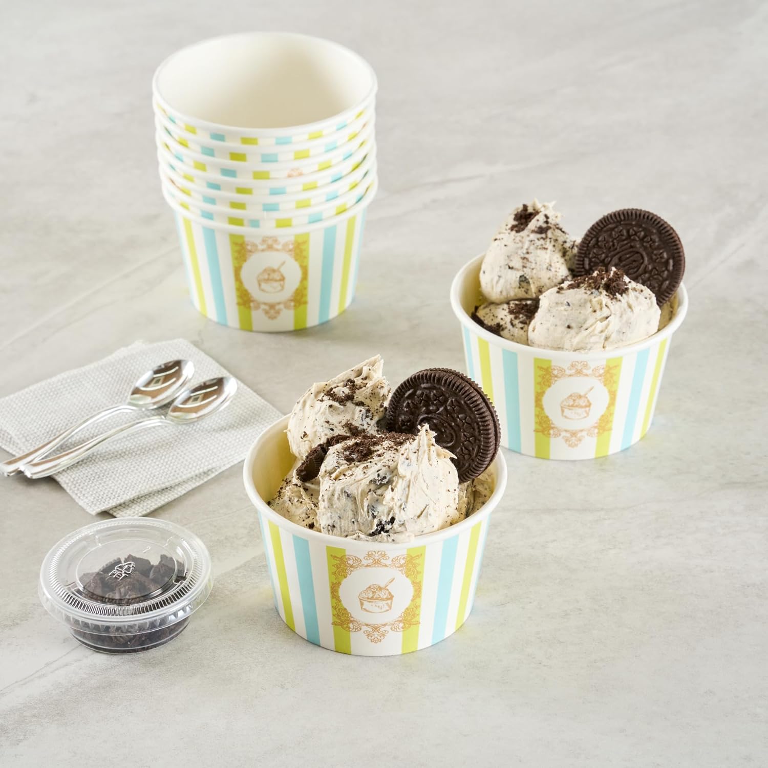 Restaurantware Ice Cream Cups 200 Pack of 8 oz Leak-Resistant Disposable Dessert Bowl Frozen Yogurt Cup Round Paper Container For Cold And Hot Desserts