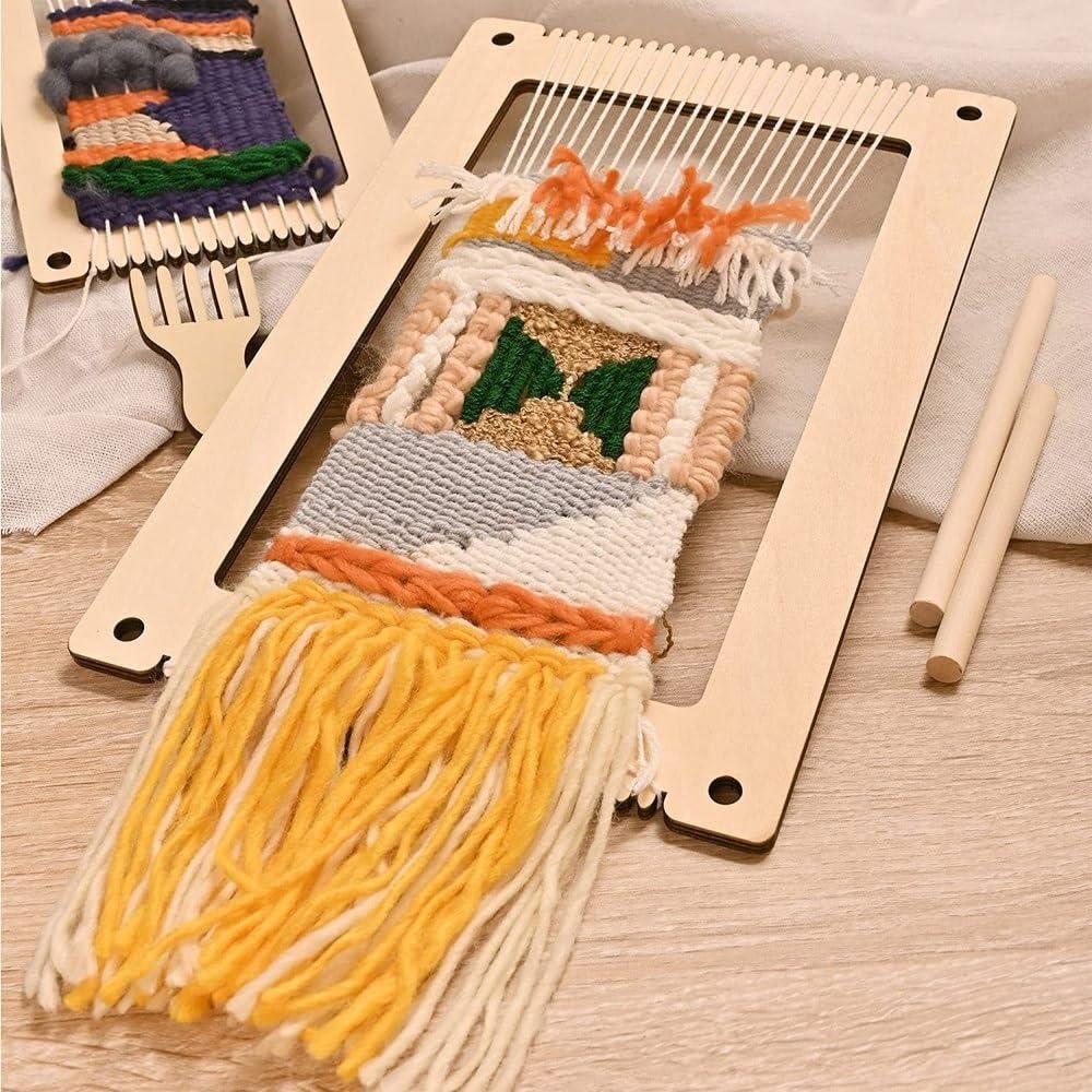 Curious Button Pack of 6 Wooden MDF Weaving Loom Kit | 2 Sizes Weaving kit, Shuttle & Comb | DIY Hand Weaving Tool for Kids & Adults – Craft, Art & Textile Projects Weaving Loom kit 2