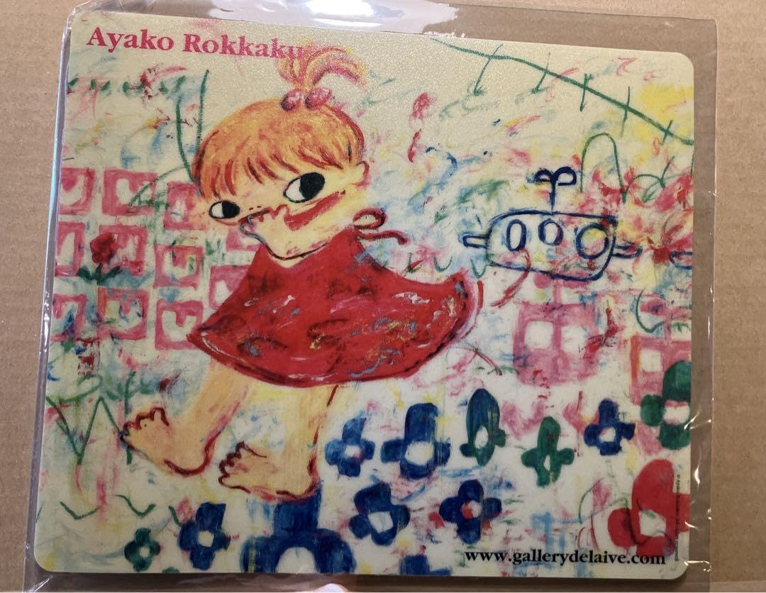 Amazon.co.jp: ロッカクアヤコ ayako rokkaku マウスパッド 新 : ホビー