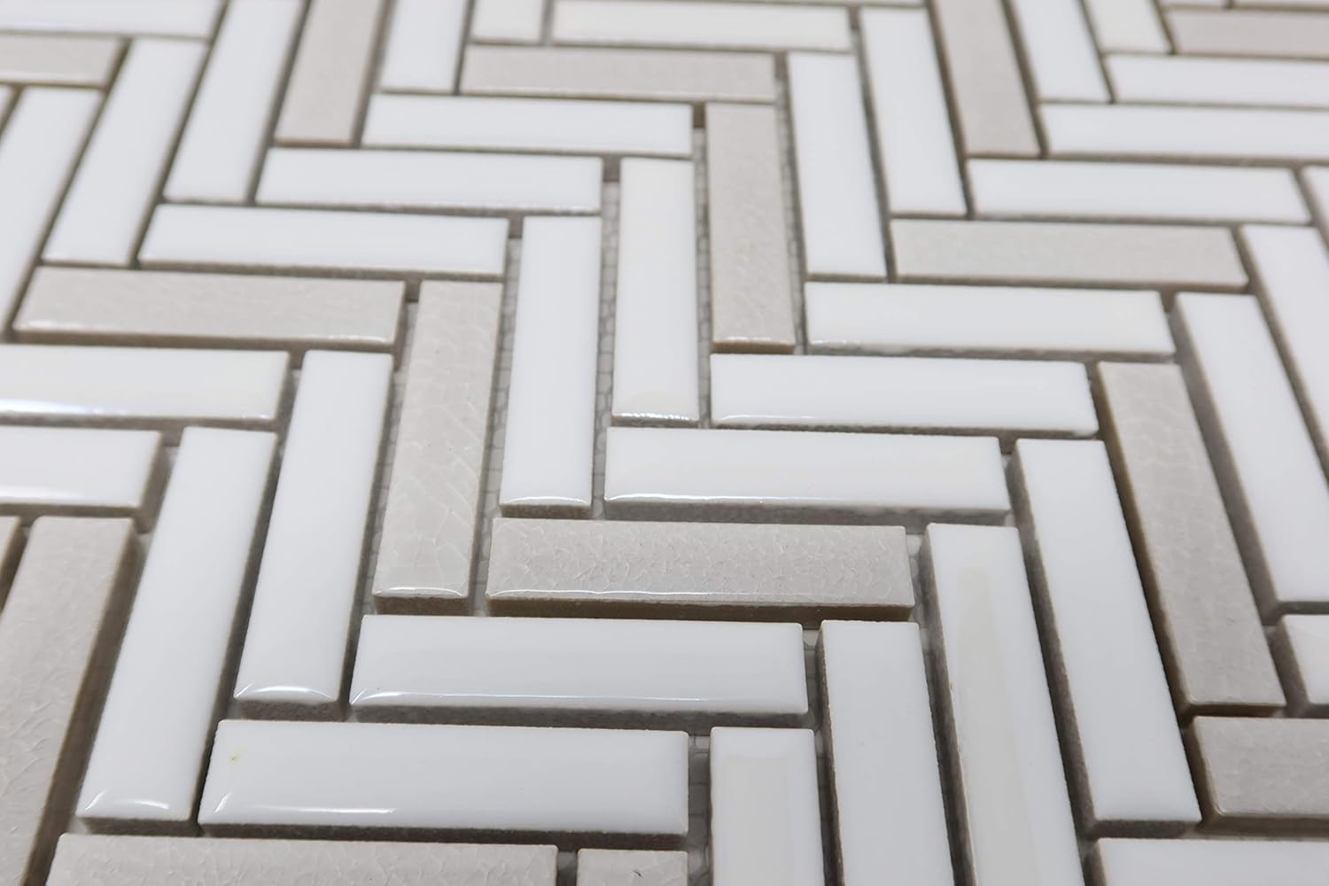 10 - Piece 12" X 10.8" X 8 mm Silvia Beautiful Kitchen Backsplash and Bathroom Ceramic Mosaic Tiles in Grey and White Finish