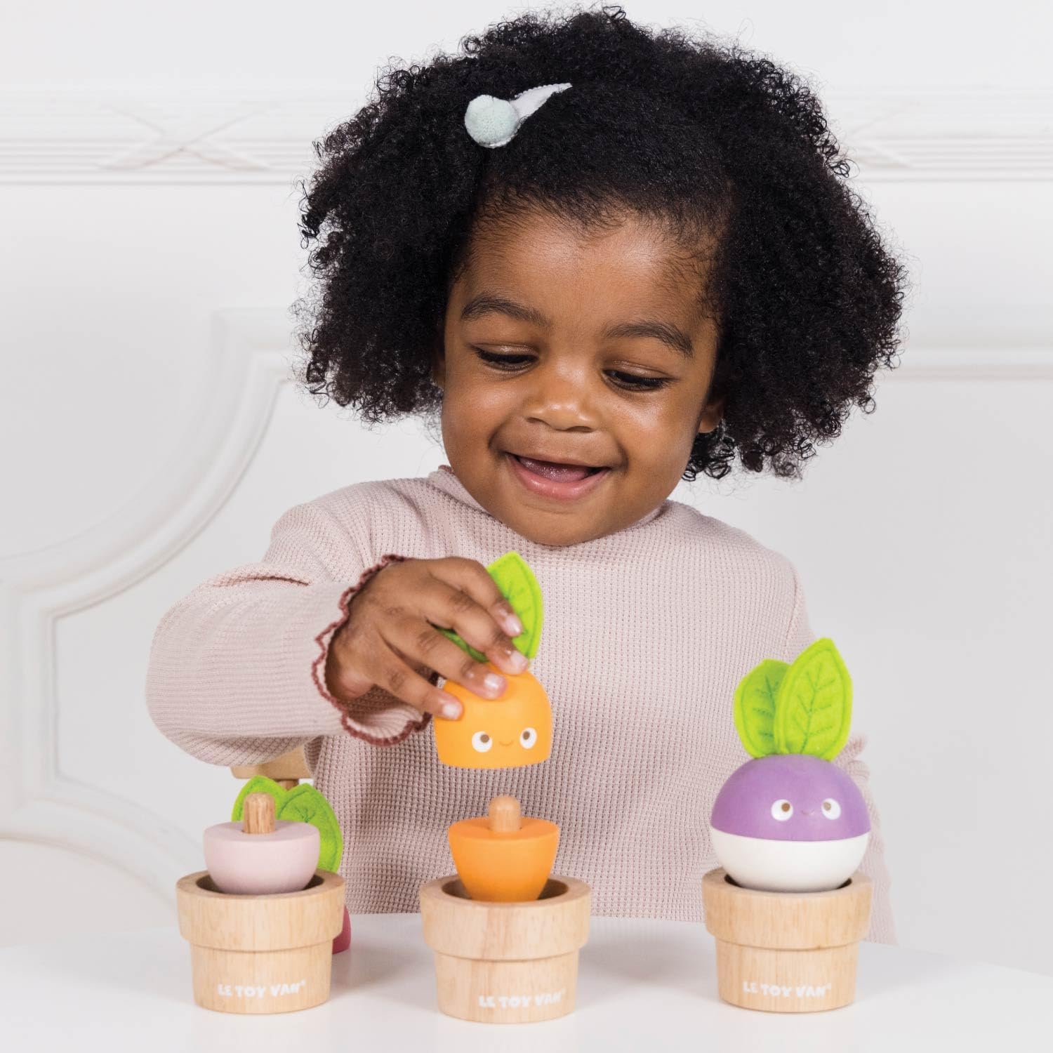 Le Toy Van - Wooden Educational Petilou Stacking Veggies Toy | Baby Sensory Montessori Toddler Learning Toy - Suitable For 18+ Months