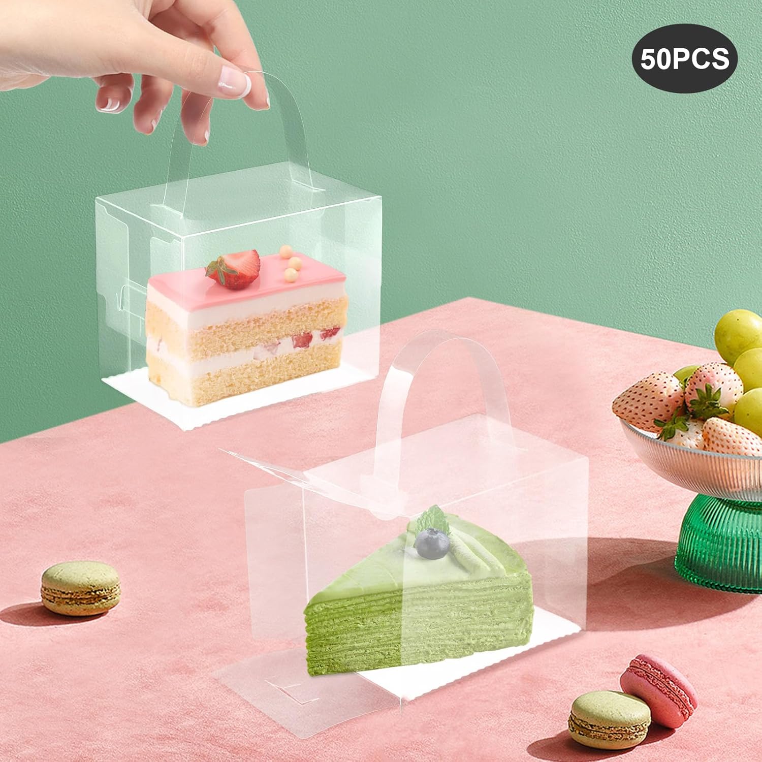 50Pcs Clear Cake Carrier Boxes, Square Dessert Boxes with Lid and Handle 50 Sets Mini Cupcake Boxes Plastic Cake Box Square Clear Cake Boxes for Birthday Home Party Wedding Banquet (4.72*3.94*3.15in)