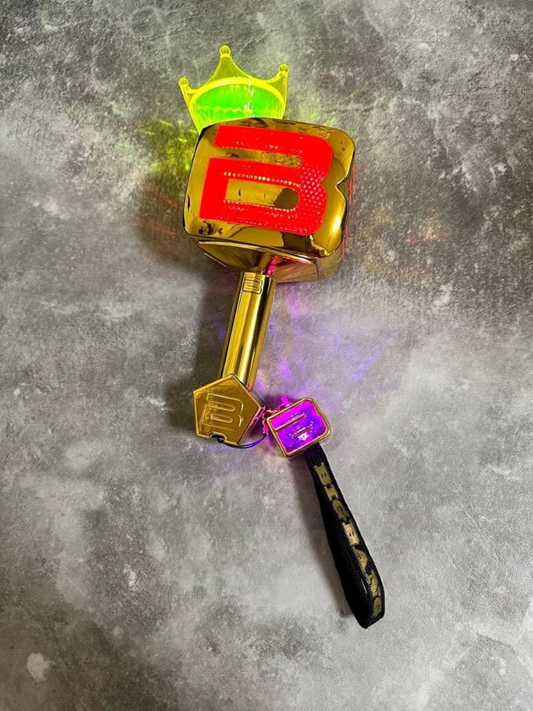 BIGBANG 10周年ペンライト ゴールド　ペンライトケースセット Amazon.co.jp: BIGBANG Bペンライト ゴールド プレミアムセット