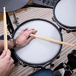 72 Pièces 36 Paires 5a Sticks de tambour, bâtons de drum en bois d'érable, en vrac pour embout de tambour en bois, accessoires de percussion pour drummer, débutant, drumming, pratique et performance (jaune)