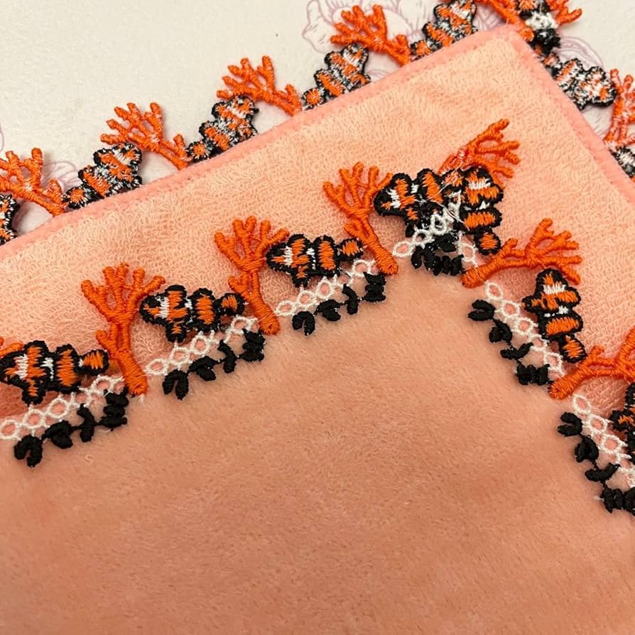 Amazon.co.jp: 近沢レース タオルハンカチ カクレクマノミ