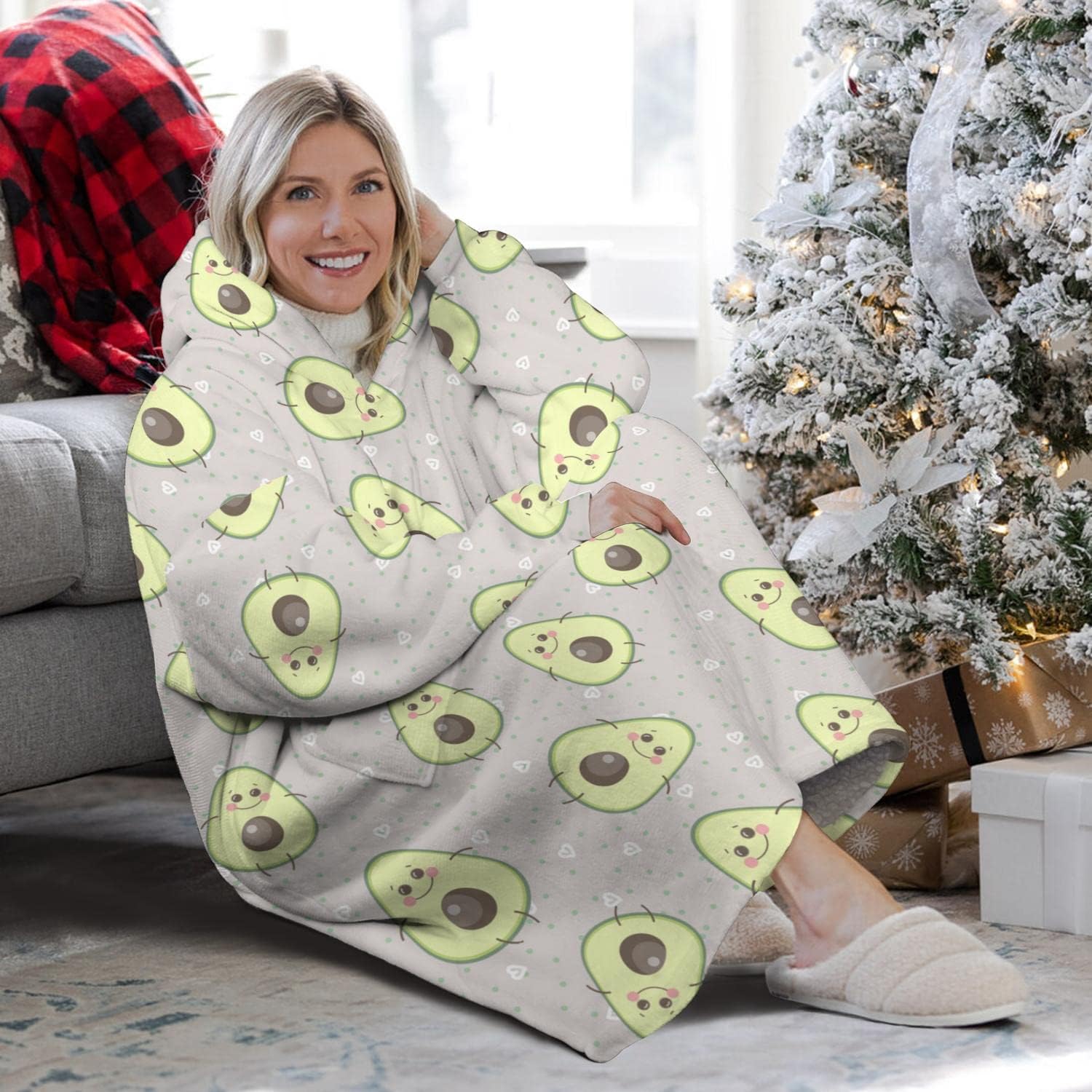 Wearable Oversized Blanket,Sherpa Blanket Hoodie with Super Pockets,Super Warm Fuzzy Pullover for Women & Men - Image 3