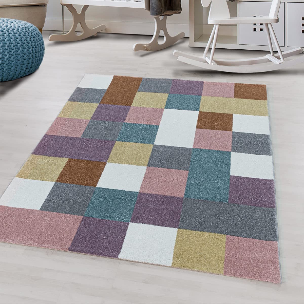 Tapis pour enfant rectangulaire à carreaux multicolores 160 x 230 cm
