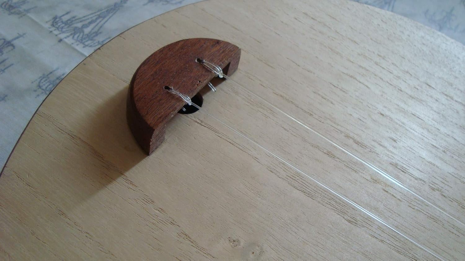 Chinese Moon Guitar (Yueqin or Yueiqin) 100% Hand-Crafted w. 2 Strings Folklore Guitar Instrument Southern Regions China / Taiwan