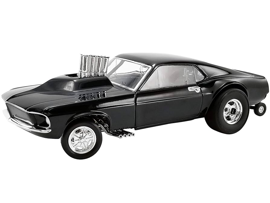 Mustang BOSS 1969 　1/18サイズ gmp 1969 Ford Mustang BOSS Gasser Show Stopper Triple Gloss