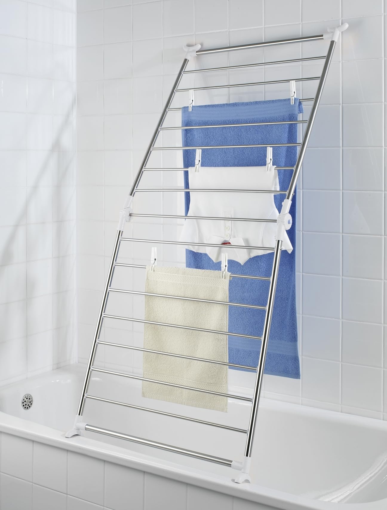 Wenko 3772020100 Stendibiancheria per Vasca da Bagno, Pieghevole, Argento Opaco, 2,5 x 150 x 65 cm/11 m