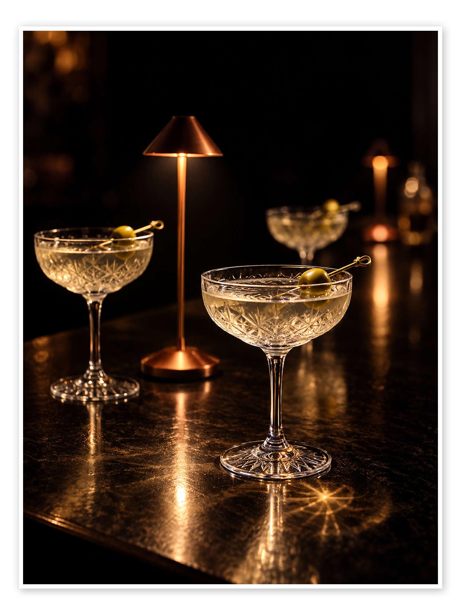 Cocktails in golden light Plakat