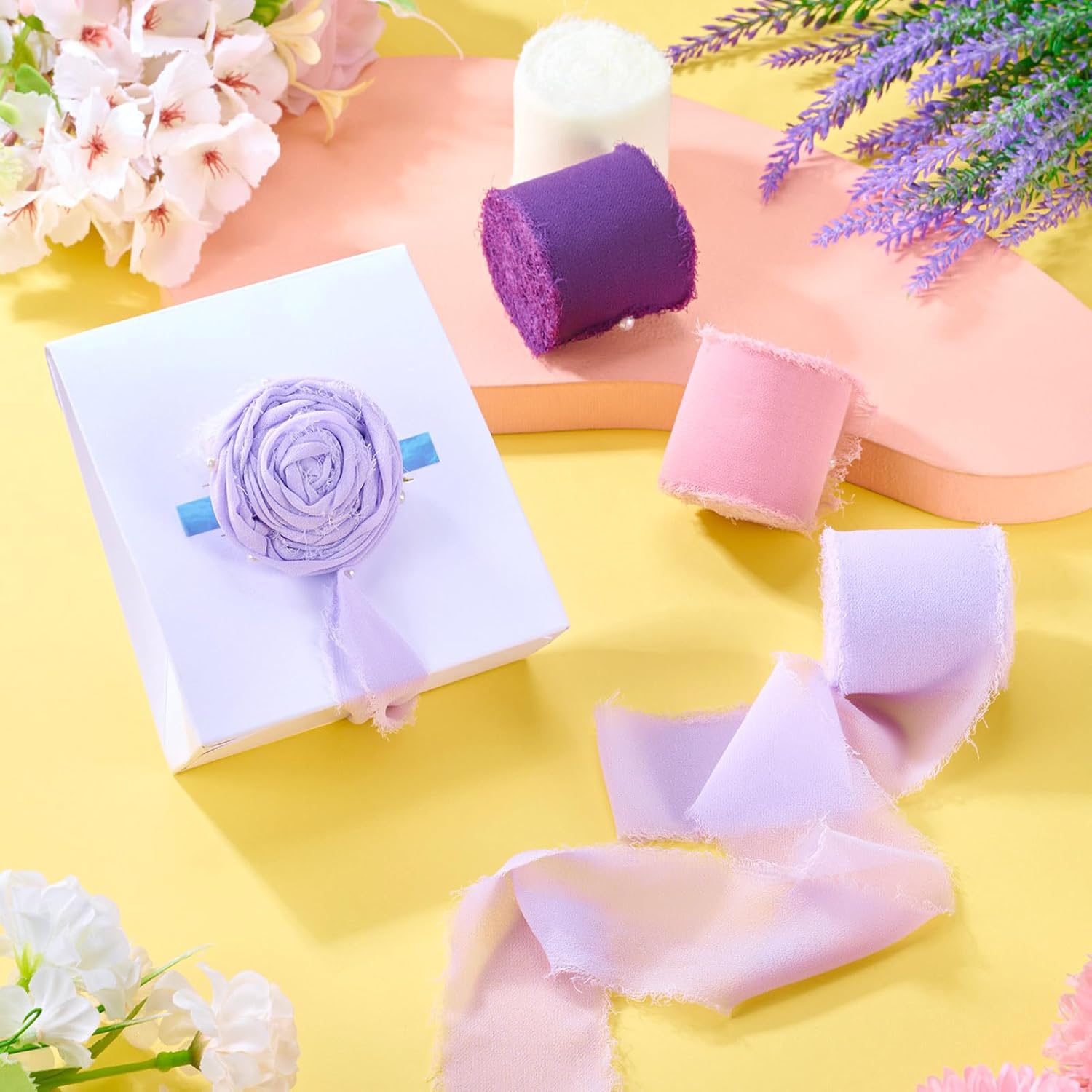 KISSITTY 28 Yards 1-1/2 Inch Frayed Velvet Ribbon Frayed Edge Ribbon Raw Edge Wired Ribbons Mardi Gras Ribbons Purple Fabric Tulle Fringe Trim for Flower Bouquet Gift Wrapping Garment Decor